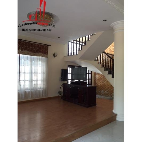 cho thuê biệt thự đường nguyễn văn hưởng,  khu combound thảo điền 1, quận 2, giá cho thuê:2300$/tháng
