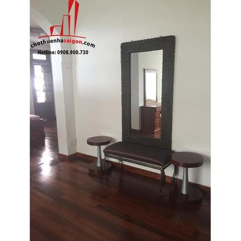 cho thuê biệt thự nguyên căn phường thảo điền quận 2, giá cho thuê:4500$/tháng: