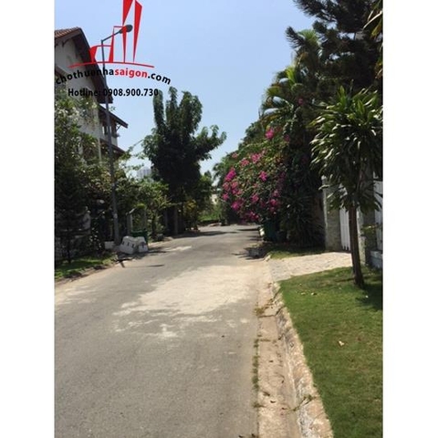cho thuê biệt thự đường nguyễn văn hưởng,  khu combound thảo điền 1, quận 2, giá cho thuê:2300$/tháng