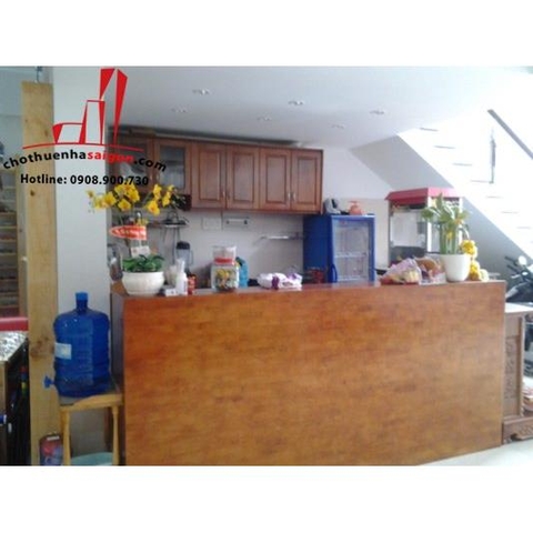 - Cho thuê Nhà trong hẻm xe hơi đường Nguyễn Cửu Vân, P.17, quận Bình Thạnh.