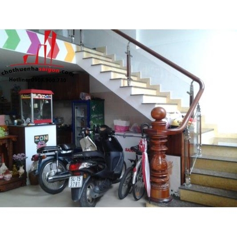- Cho thuê Nhà trong hẻm xe hơi đường Nguyễn Cửu Vân, P.17, quận Bình Thạnh.