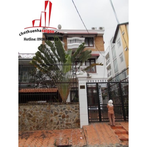 Cho thuê Villa Quận 2, khu Thảo Điền, giá 2000$