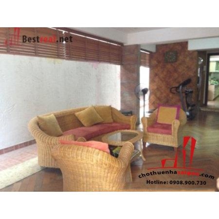 Cho thuê Villa Quận Bình Thạnh, mặt tiền đường Trần Bình Trọng. Giá : 2.200 usd/tháng.