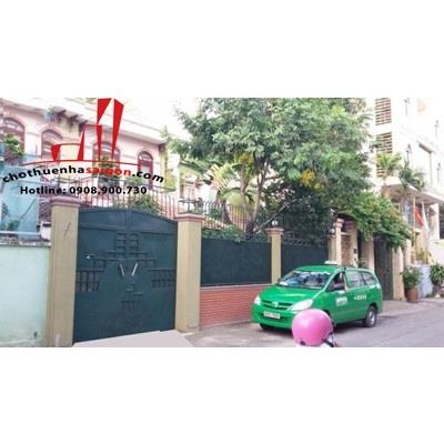 cần cho thuê biệt thự sân vườn hồ bơi trung tâm quận 1, đường nguyễn trãi giá 6500$/tháng