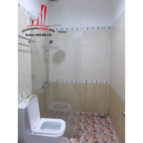 Cho thuê nhà Quận Bình Thạnh, mặt tiền đường nội bộ Chu Văn An. Giá : 20 triệu/tháng.