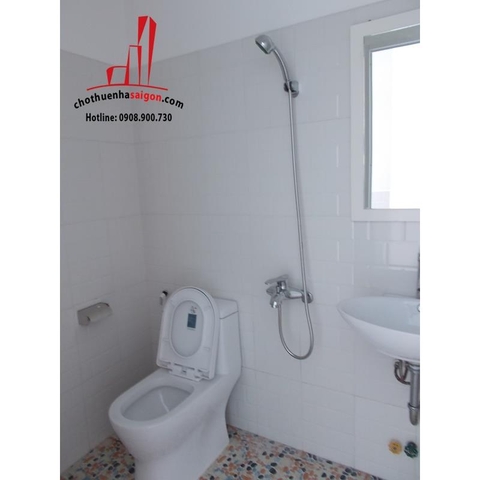 Cho thuê nhà Quận Bình Thạnh, mặt tiền đường nội bộ Chu Văn An. Giá : 21 triệu/tháng.