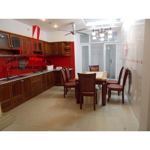 Cho thuê nhà Quận Bình Thạnh, mặt tiền đường nội bộ Chu Văn An. Giá : 20 triệu/tháng.