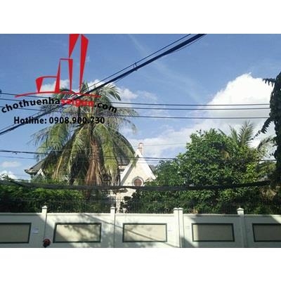 cho thuê biệt thự góc 2 mặt tiền đường quốc hương quận 2, giá cho thuê:5000$/tháng