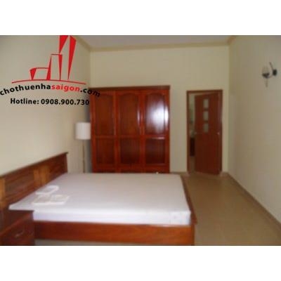 cho thuê biệt thự quận 2, biệt thự sân vườn,phường thảo điền giá 3000$