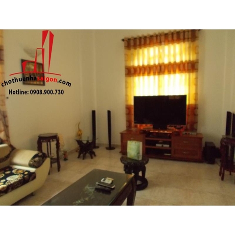 Cho thuê Villa Quận 2, khu Thảo Điền, giá 3000$
