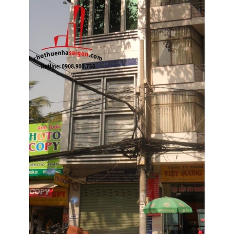 Nguyên căn mặt tiền đường Bùi Thị Xuân, quận 1.