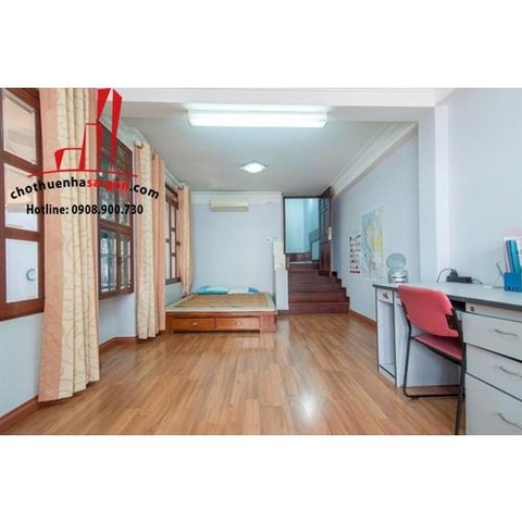 cần cho thuê biệt thự khu combound đường trần não quận 2, giá cho thuê:1500$/tháng