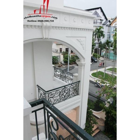 cần cho thuê biệt thự khu combound him lam phổ quang , quận tân bình, giá cho thuê:3500$/tháng