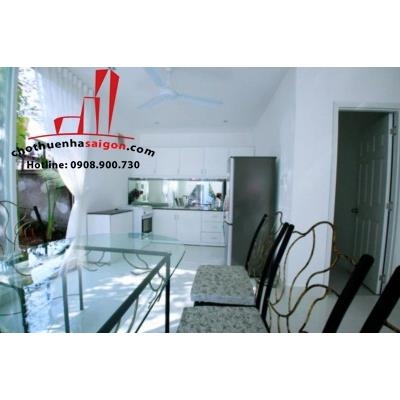 Cho thuê villa compound có hồ bơi đường Trần Não, quận 2, thiết kế hiện đại: 22. triệu/tháng