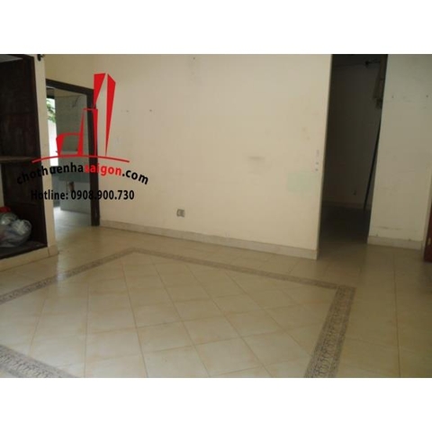 Cho thuê Villa kiểu Pháp Quận Phú Nhuận, hẻm xe tải đường Nguyễn Kiệm. Giá : 40 triệu/tháng.