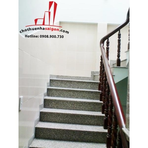 cho thuê nhà nguyên căn nhà mặt tiền đường giải phóng,tân bình, giá 1500$