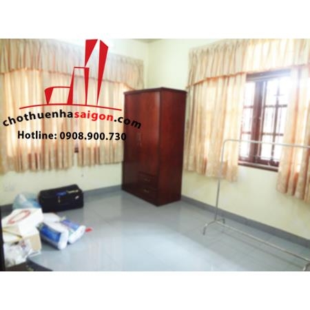 cho thuê villa sân vườn đường trần não, quận 2