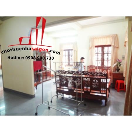 cho thuê villa sân vườn đường trần não, quận 2