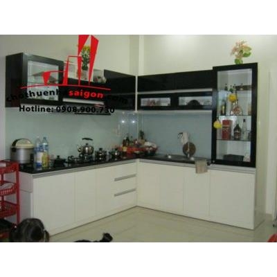 cho thuê nhà nguyên căn hẽm đường nguyễn thiện thuật, quận 3, giá 1600$/tháng