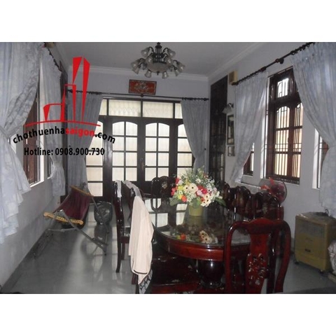 Cho thuê nhà Quận Bình Thạnh, hẻm xe tải đường Ung Văn Khiêm. Giá : 1.500 usd/tháng.