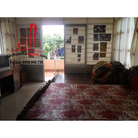 Cho thuê nhà Quận Bình Thạnh, hẻm xe tải đường Ung Văn Khiêm. Giá : 1.500 usd/tháng.