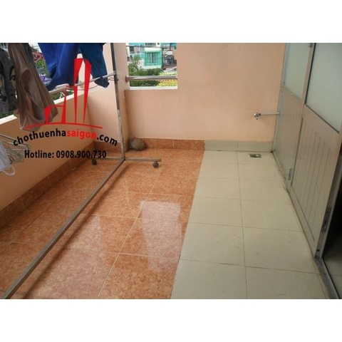 Cho thuê nhà Quận Bình Thạnh, hẻm xe tải đường Ung Văn Khiêm. Giá : 1.500 usd/tháng.