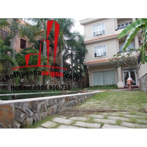 Cho thuê Villa quận 2, khu compound Thảo Điền, giá 4000$