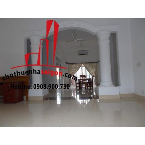 Cho thuê Villa quận 2, khu compound Thảo Điền, giá 4000$