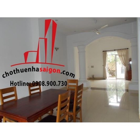 Cho thuê Villa quận 2, khu compound Thảo Điền, giá 4000$