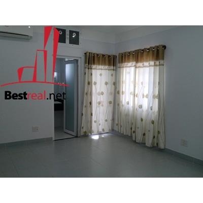 Cho thuê villa Quận Phú Nhuận, Đường Hoa Sữa  khu nội bộ đường Phan Xích Long. Giá : 2500$/tháng