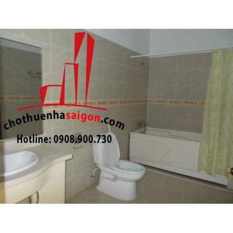 Cho thuê Villa quận 2, khu compound Thảo Điền, giá 4000$