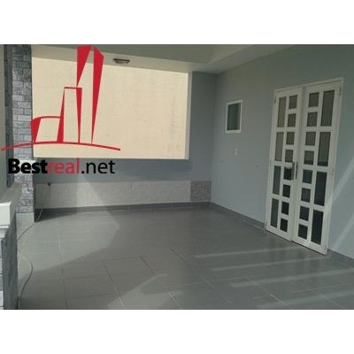 Cho thuê villa Quận Phú Nhuận, Đường Hoa Sữa  khu nội bộ đường Phan Xích Long. Giá : 2500$/tháng