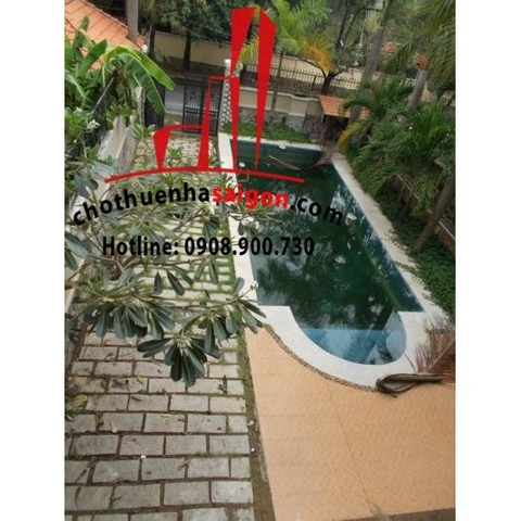 Cho thuê Villa quận 2, khu compound Thảo Điền, giá 4000$