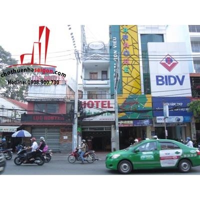 cần cho thuê nhà nguyên căn mặt tiền đường cách mạng tháng 8 quận 3, gần nguyễn thị minh khai giá cho thuê:70tr/tháng