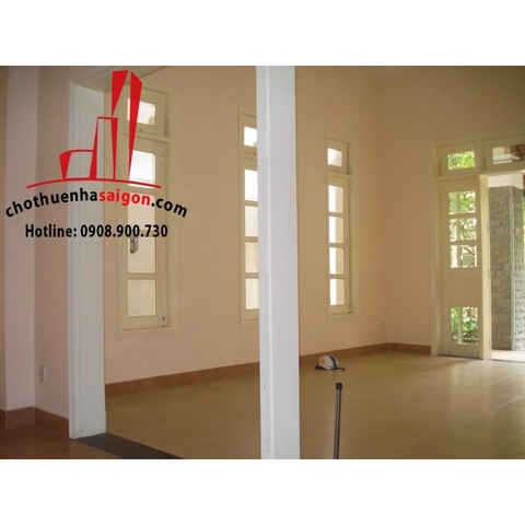 Cho thuê Villa Quận 2, khu Thảo Điền, giá 1500$