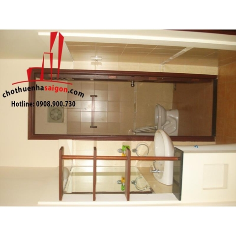 Cho thuê Villa Quận 2, khu Thảo Điền, giá 1500$