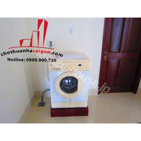 cho thuê biệt thự nguyên căn quận 2, đường nguyễn văn hưởng giá 4000$