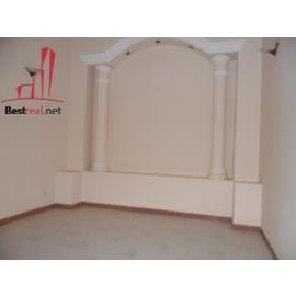 Cho thuê Villa quận Tân Bình, đường Lê Trung Nghĩa, phường 12, quận Tân Bình, Giá: 1600 USD