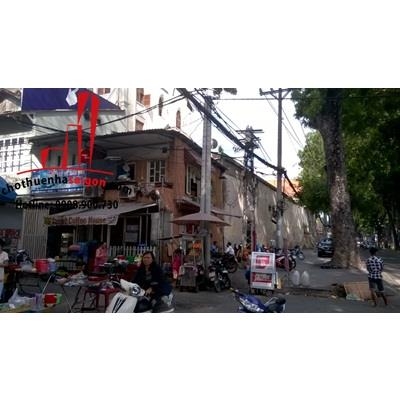 Cho thuê nhà nguyên căn mặt tiền đường Nguyễn Trung Ngạn, P.Bến Nghé, Q.1, giá 20tr/tháng