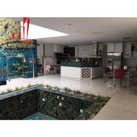 cần cho thuê biệt thự mặt tiền đường nguyễn văn hưởng quận 2, giá cho thuê:8000$/tháng