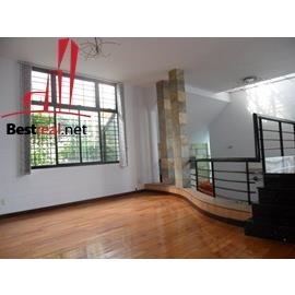 cho thuê biệt thự Quận Bình Thạnh, hẽm đường Điện Biên Phủ. Giá : 3.000 usd/tháng.