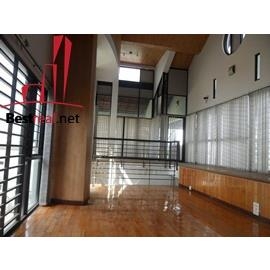cho thuê biệt thự Quận Bình Thạnh, hẽm đường Điện Biên Phủ. Giá : 2500 usd/tháng.