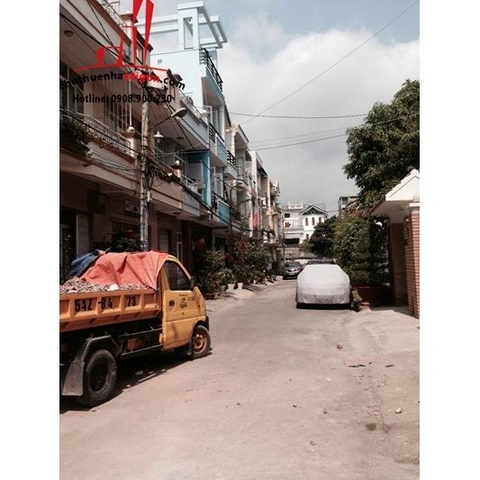 nhà nguyên căn khu nội bộ có bảo vệ , đường trần não, quận 2, giá cho thuê:14tr/tháng