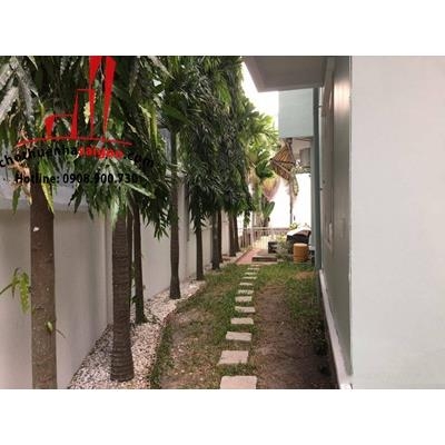 biệt thự nguyên căn khu combound đường nguyễn văn hưởng, phường thảo điền , quận 2