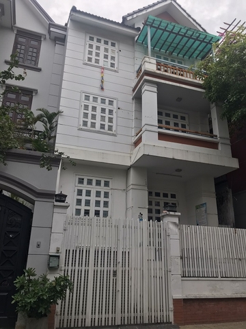 cho thuê villa đường cù lao , quận phú nhuận giá cho thuê:3500$/tháng