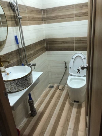 cho thuê nhà quận phú nhuận, đường trần hữu trang giá 39tr/tháng