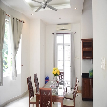 cho thuê villa khu thảo điền quận 2, gồm 7 phòng full nội thất giá 3000$/tháng