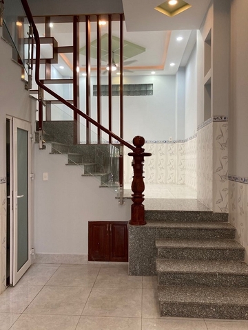 cho thuê nhà quận 2, đường 46 ,phường thảo điền giá 27tr