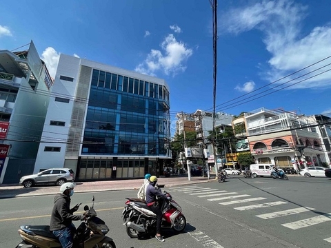 cho thuê tòa nhà goc 2 mặt tiền đường chu văn an quận bình thanh giá 400tr