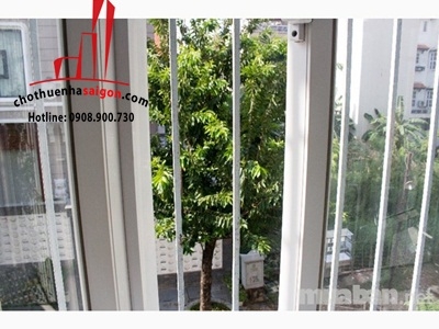 cho thuê nhà nguyên căn góc 2 mặt tiền đường nội bộ trần não, quận 2 giá cho thuê:3500$/tháng